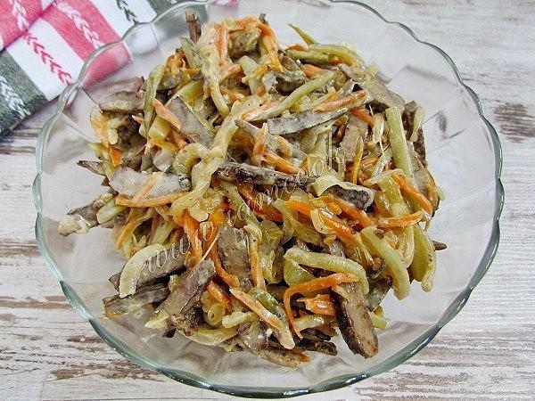 Салат с говяжьей печенью и горошком рецепт с Салат с говяжьей печенью и горошком рецепт с