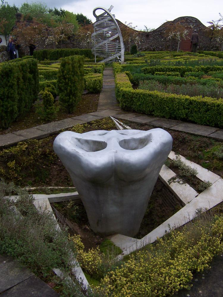 Сад размышлений. Парк космических размышлений, Шотландия. Дамфрис Шотландия космический сад. Сад космических размышлений Шотландия.