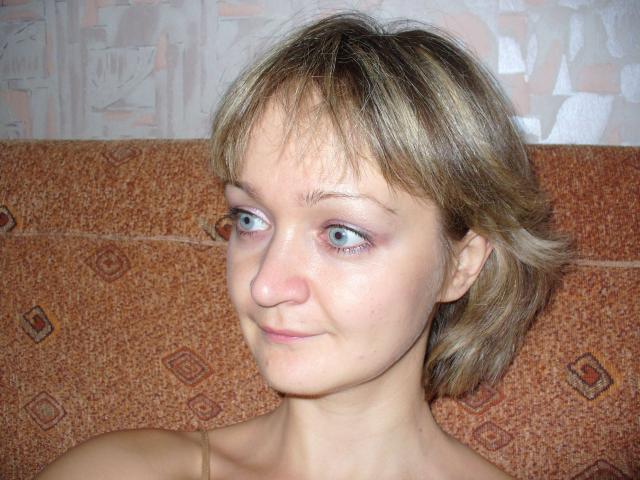 Личного лица. Обычные русские женщины. Без макияжа домашнее.