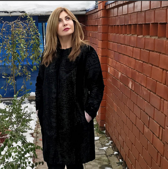 Ирина агибалова биография личная жизнь Прогулка в новеньком пальто - Дом 2 слухи