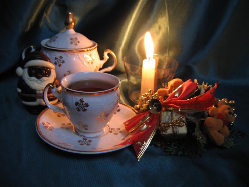 Добрый вечер картинки. Вечернее чаепитие. Вечерний чай. Уютного вечера. Тёплого уютного вечера.