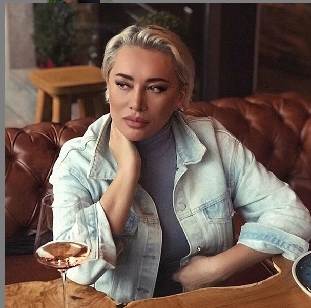Блиновская до и после пластики. Елена Блиновская блондинка. Блиновская Елена ботокс. Елена Блиновская пластика. Елена Блиновская Boots