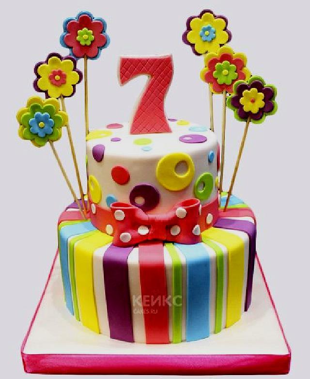 Украшение торта для мальчика 7 лет. Торт на 8 лет. Торт на день рождения подростку. Детские торты мальчику 7 лет. Торт на 7 лет.