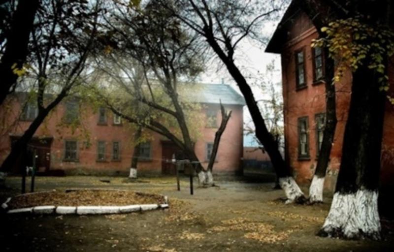 потаенный уголок в городе 8. опустели дворы. заброшка красный треугольник санкт-петербург. опустели дворы. заброшенная улица.