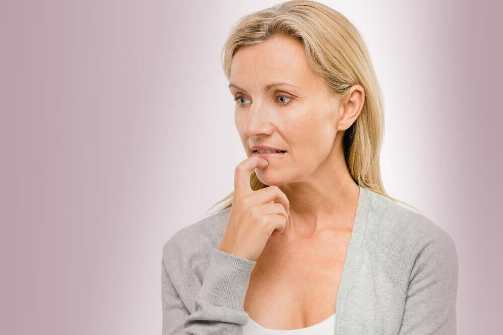 Женщина задумалась картинки