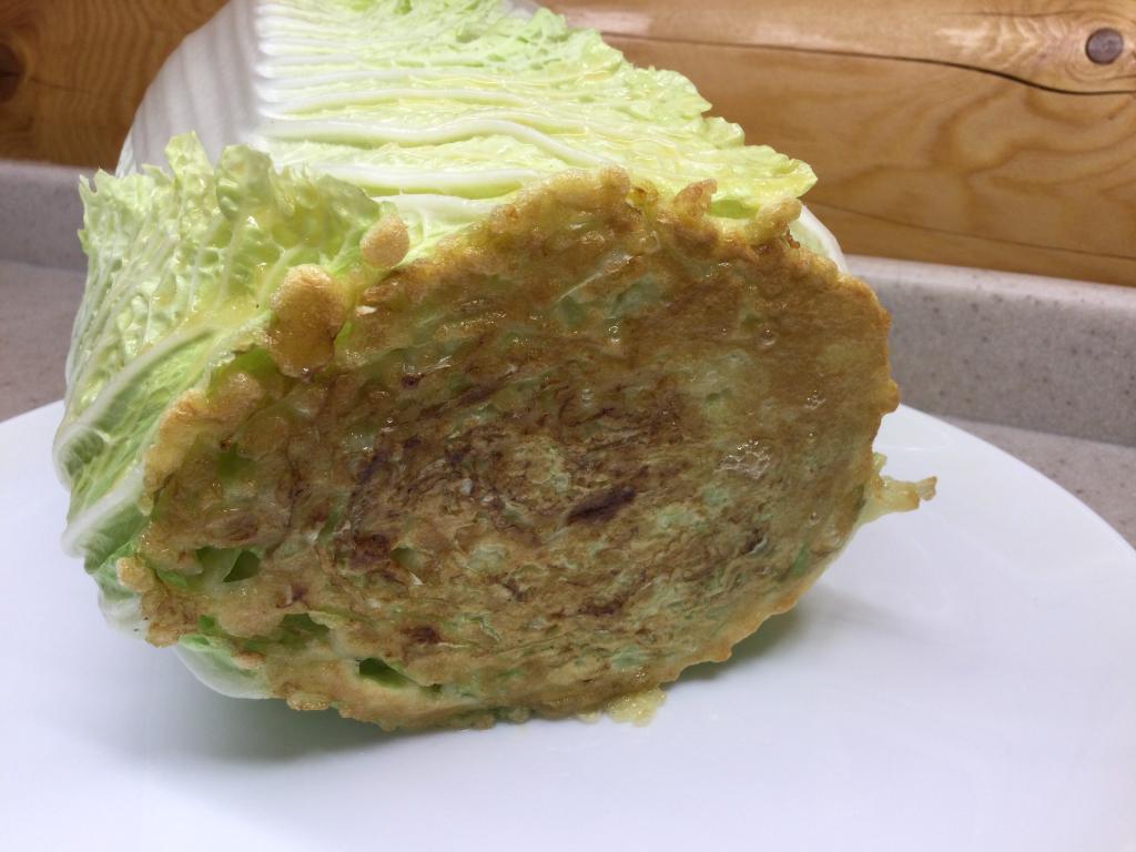 Пекинская капуста в кляре на сковороде кружочками