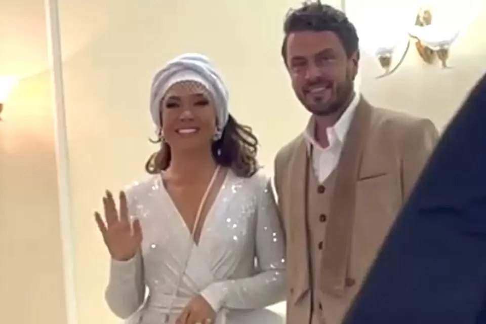 Вышла за итальянца. Жена итальянца мигулина. Марина федункив и стефано маджи. Свадьба с иностранцем в италии. Стефано маджи и марина федункив свадьба.