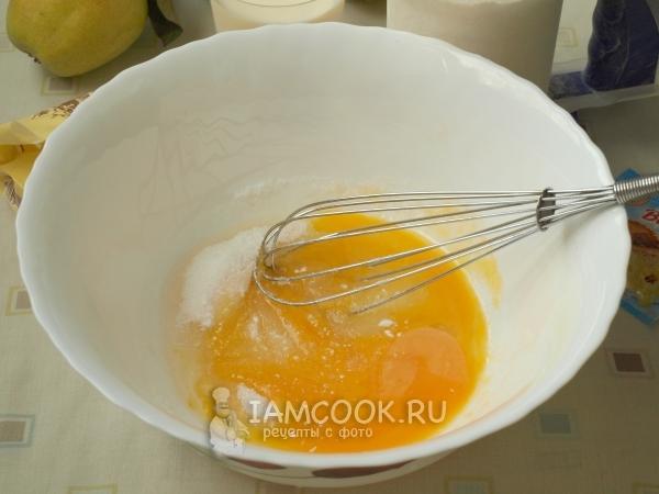 Клафути с грушей