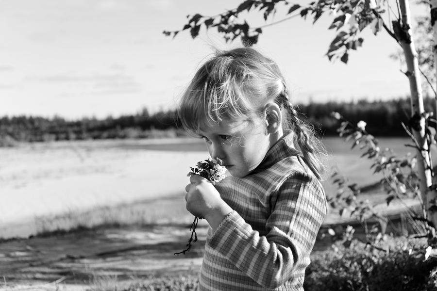 Все было как в детстве. Nashe detstva. Советское детство с надписями. Прикольные фразы про детство. Советские дети летом.